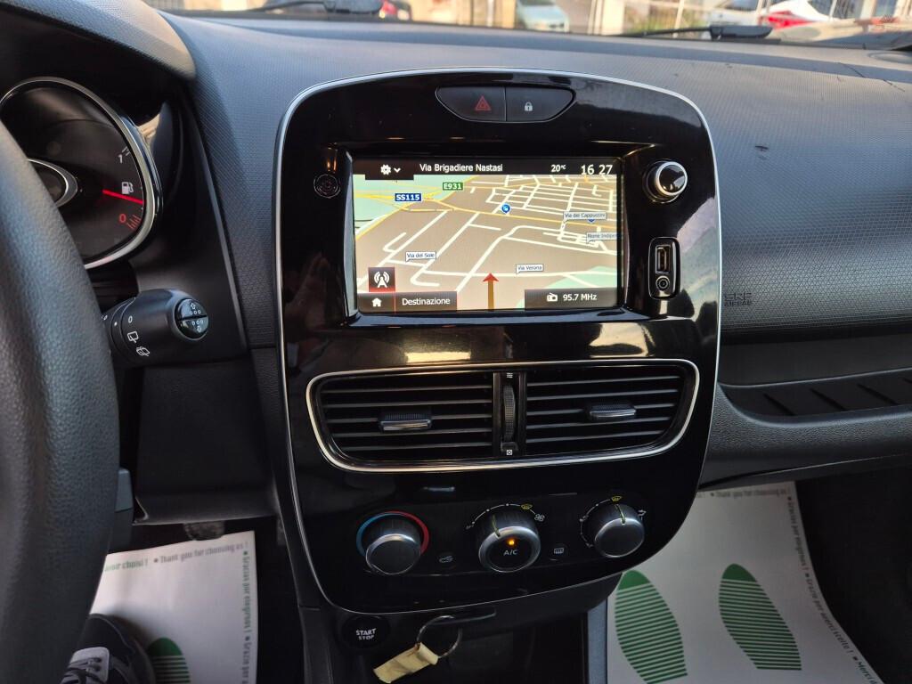 Renault Clio 1.5 dCi MOSCHINO FULL LED NAVI CAMERA