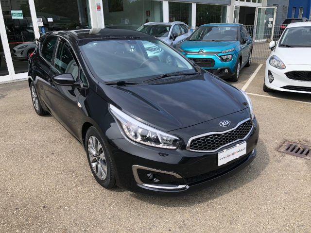 KIA cee&#x27;d 1.6 CRDi 110 CV 5 porte Cool