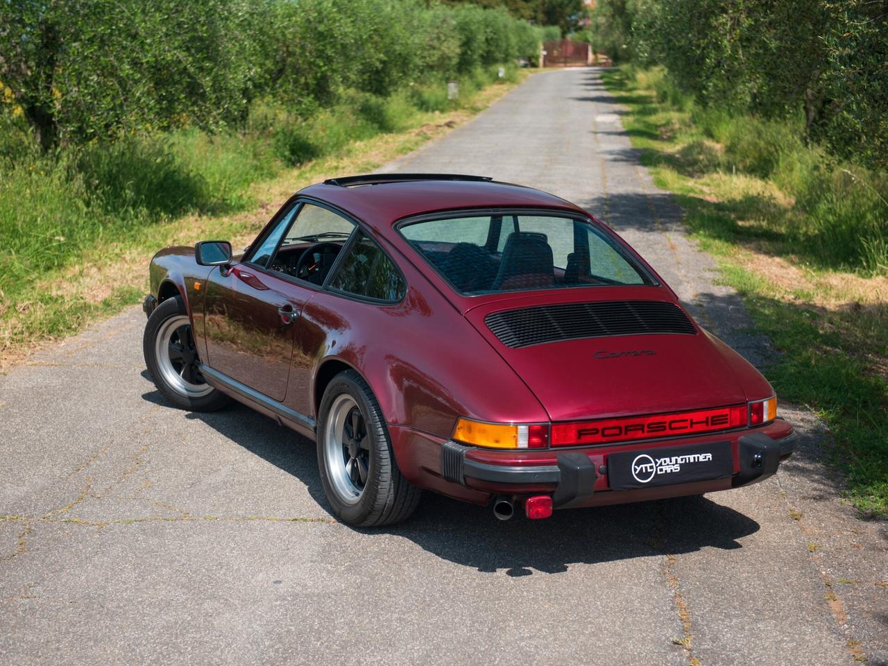 Porsche 911 Coupe 3.2 Carrera Service Book FULLY RESTORED