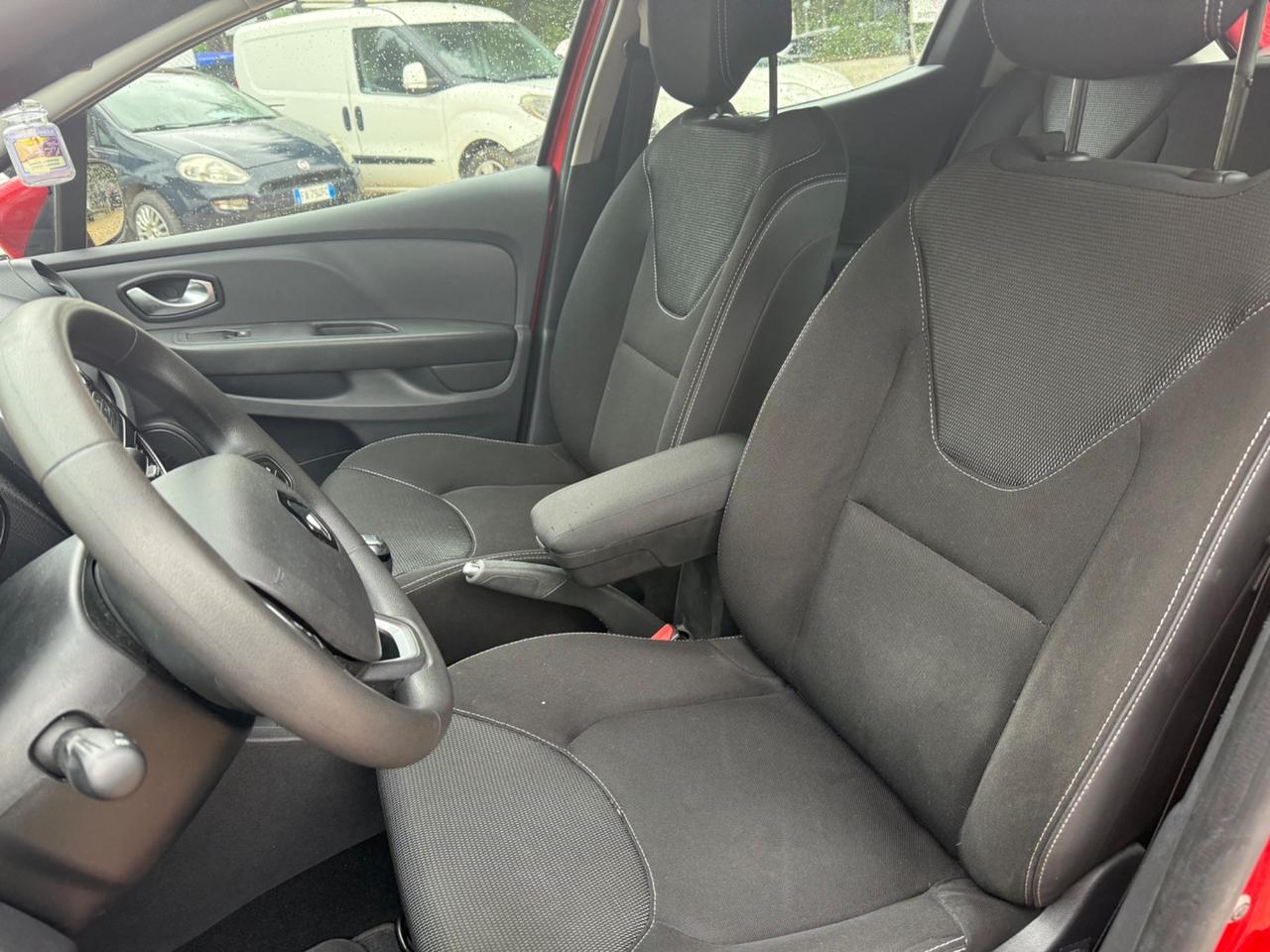 Renault Clio 1.2 75CV 5 porte Life