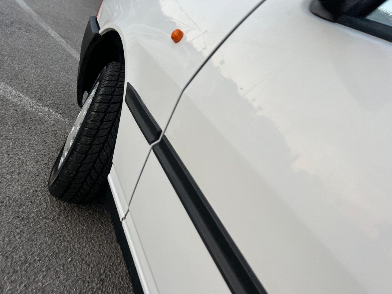 Fiat Uno 1.0 i.e. cat 5 porte