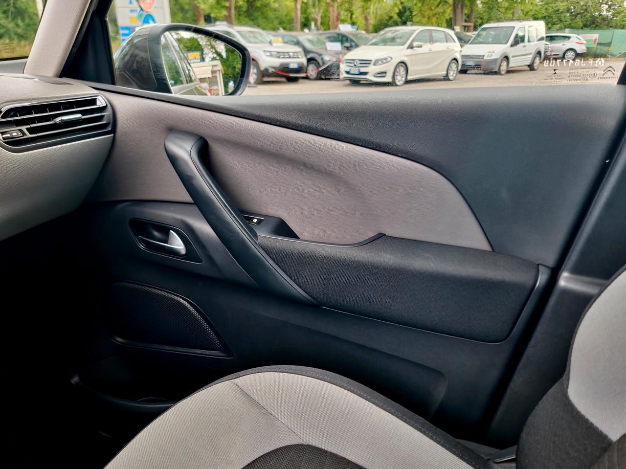 Citroen C4 Picasso 1.6 e-HDi 115 Exclusive 2015-E5B Manuale NEO