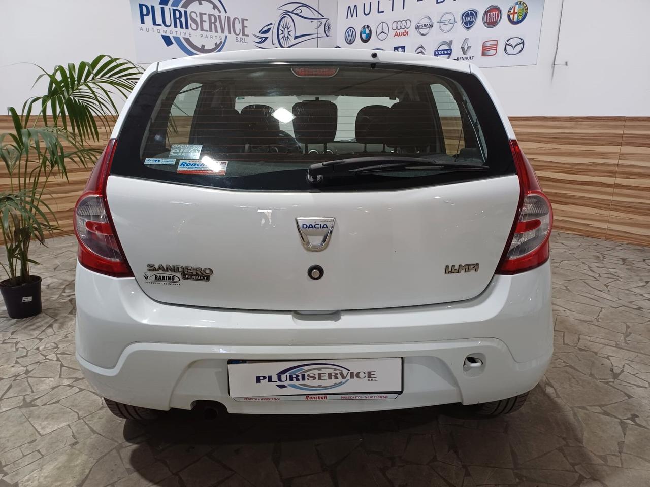 Dacia Sandero GPL DI SERIE Laureate - 2010