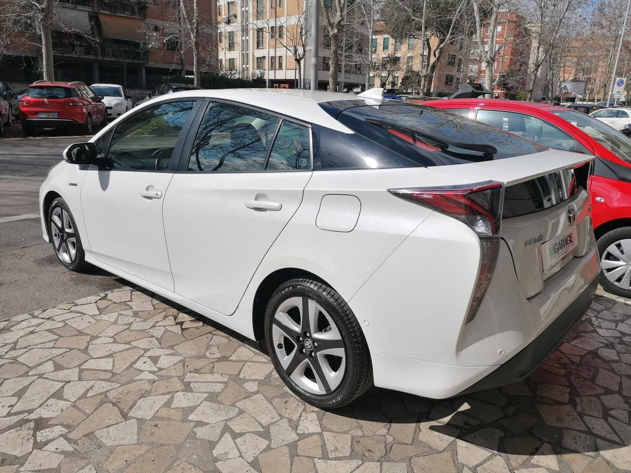 Toyota Prius 1.8 Style BIANCA