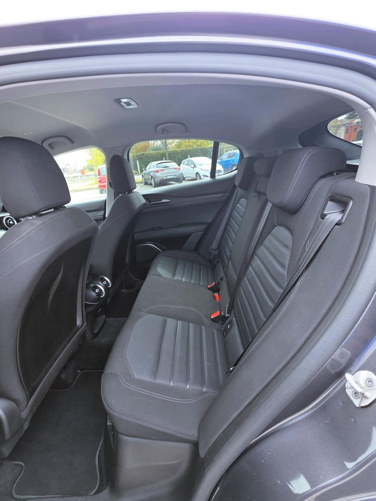 Alfa Romeo STELVIO 2.2 Diesel 190CV AT8 Q4