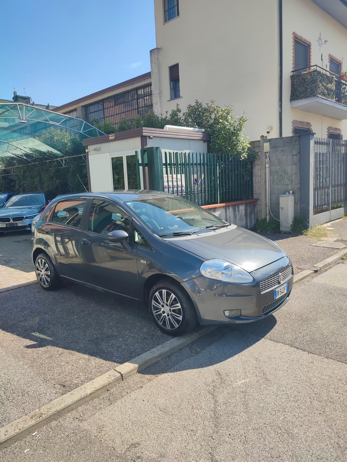 Fiat Grande Punto 1.4 5 porte Dynamic