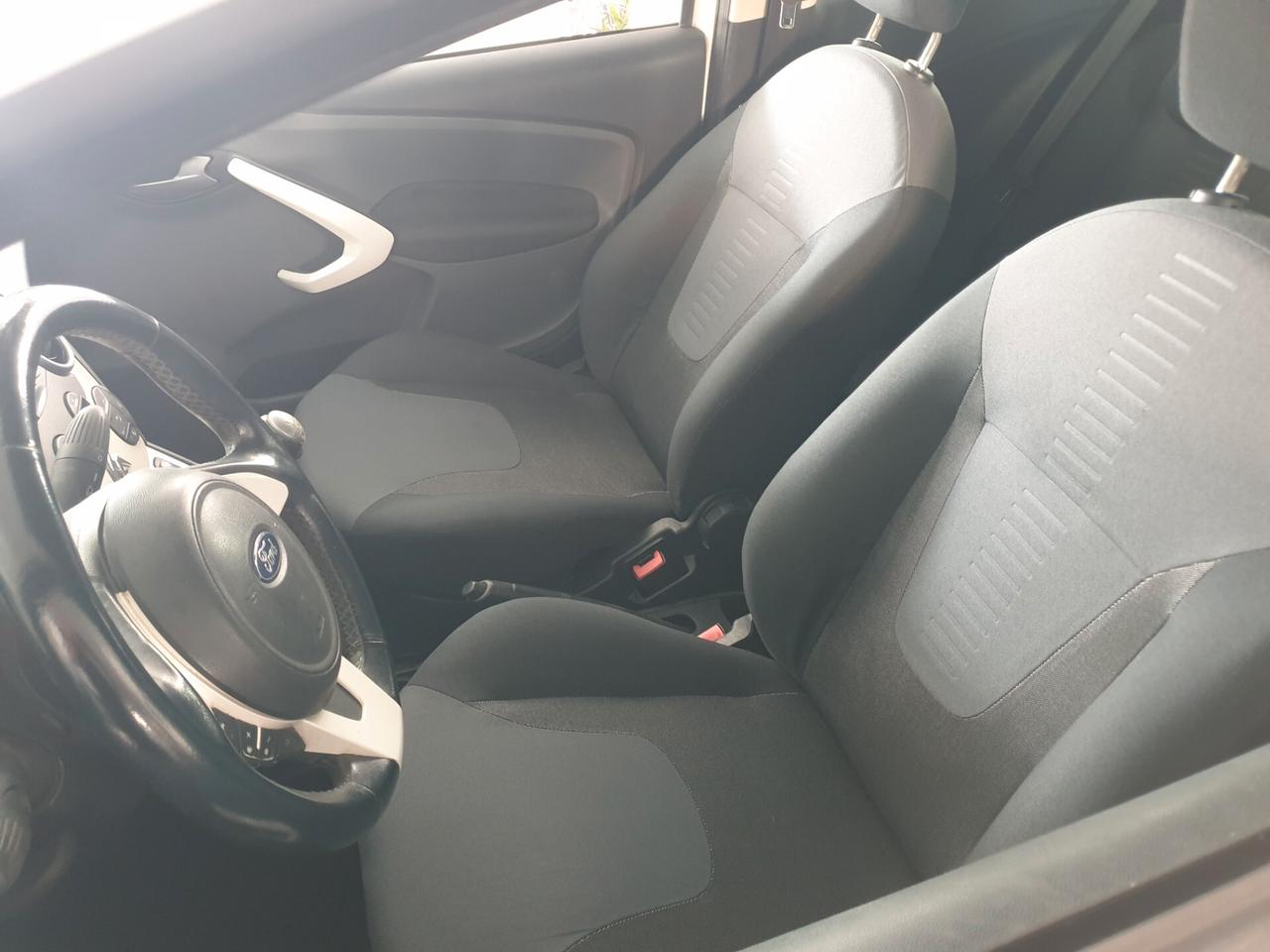 Ford Ka Ka+ 1.2 8V 69CV Titanium