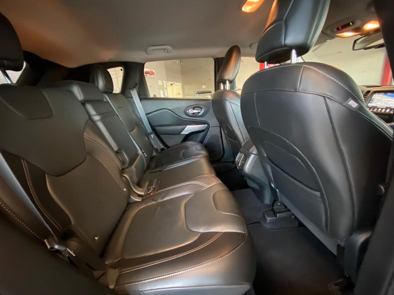 Jeep Cherokee 2.2 Mjt II 4WD Active Drive Overland