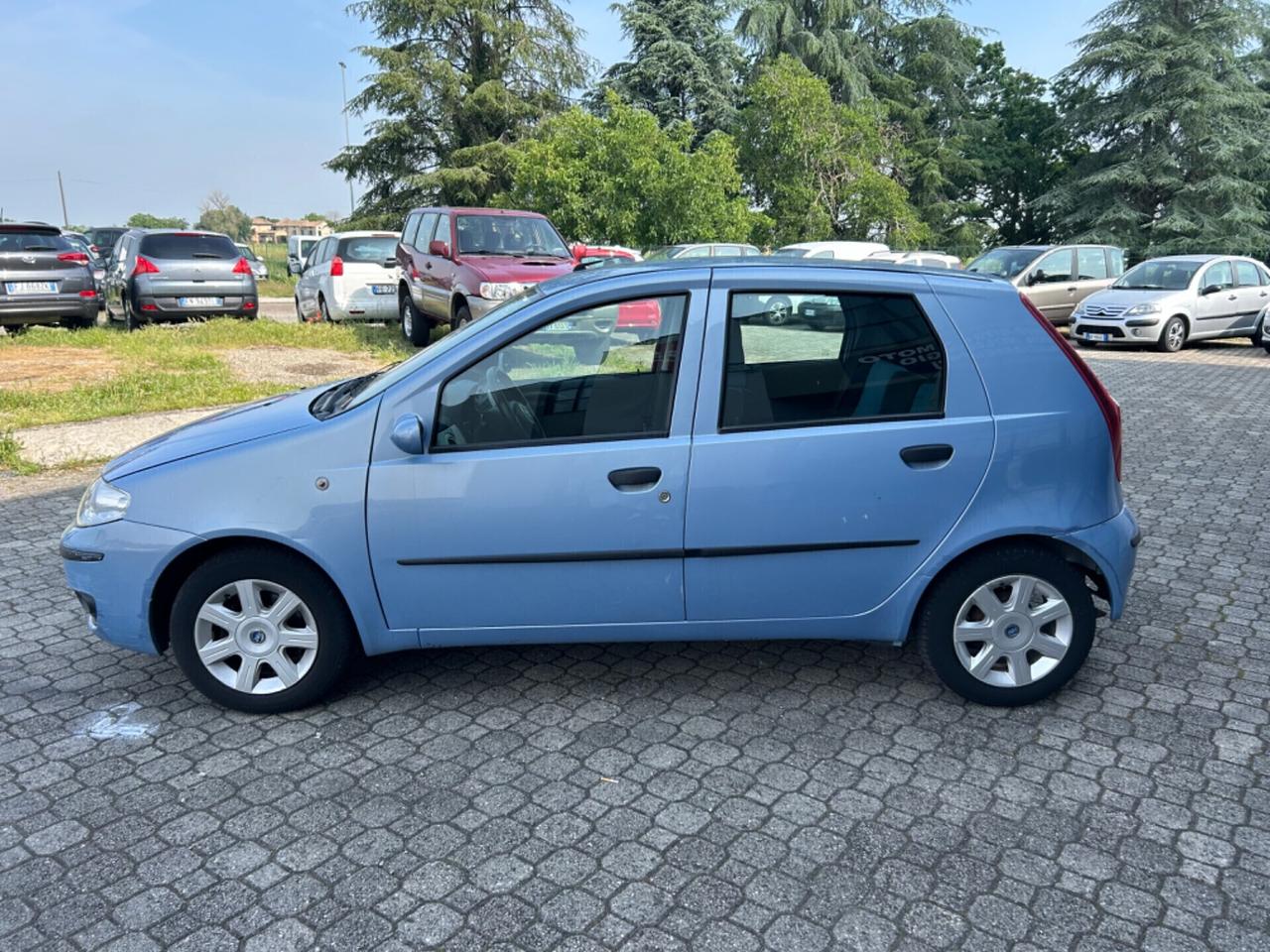 Fiat Punto 1.3 Mjt|CLIMATIZ.| 5 porte.| NEOPATENTATI