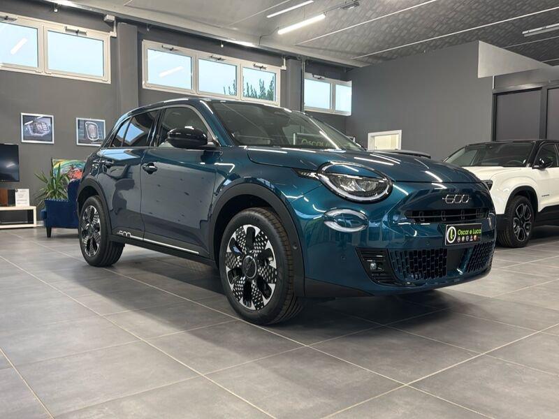 FIAT 600 Hybrid 110 CV DCT MHEV La Prima - PROMO