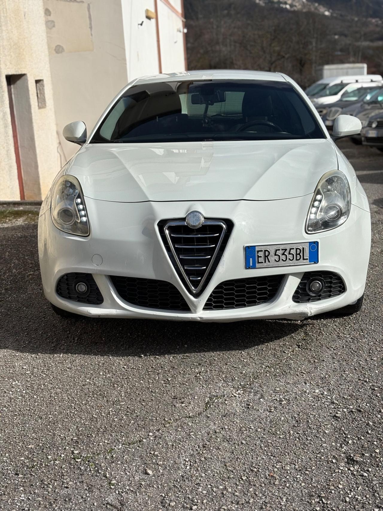 Alfa Romeo Giulietta 1.6 JTDm-2 105 CV Distinctive