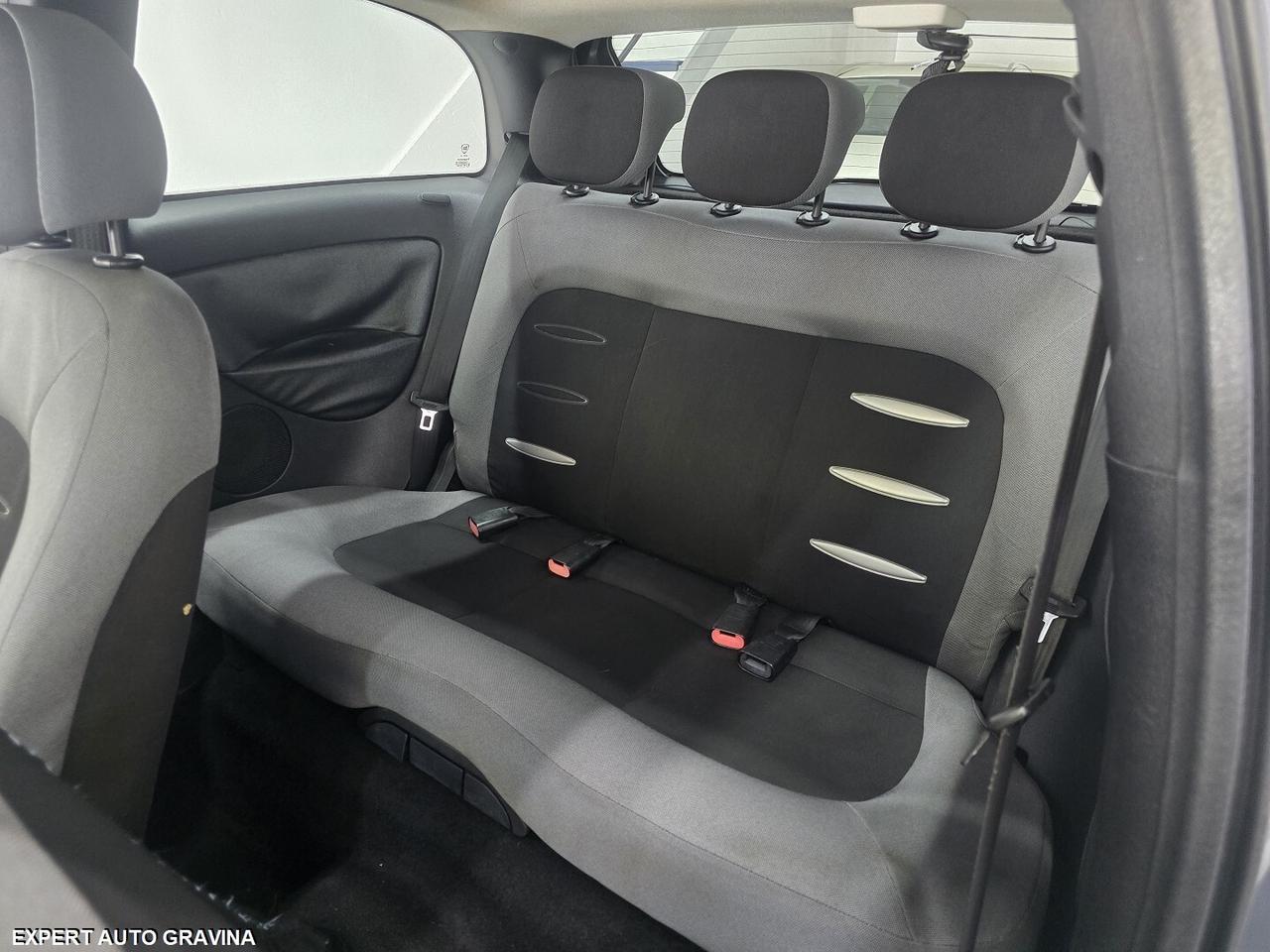 LANCIA YPSILON 1.2 BENZINA ORO 2006