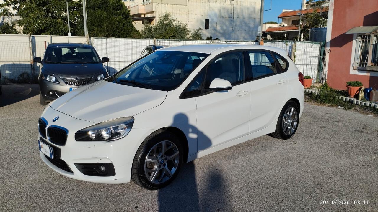 Bmw 2er Active Tourer 214d Luxury