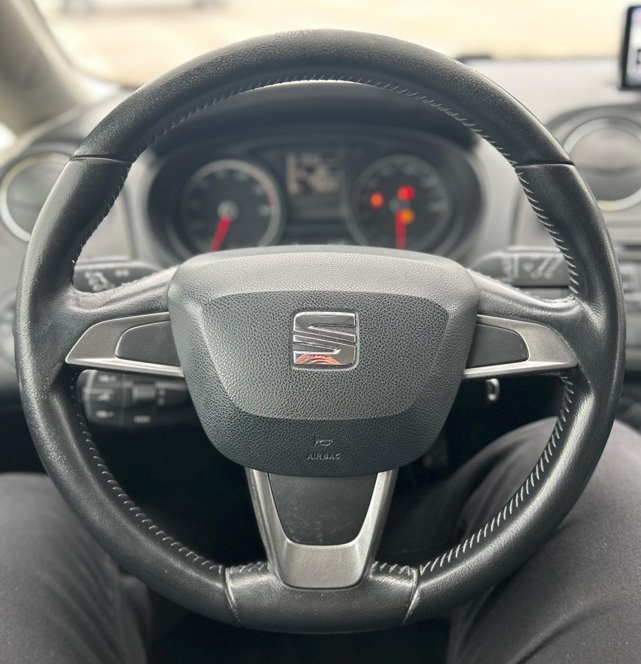Seat Ibiza ST Business High iTech Neopatent. 2015