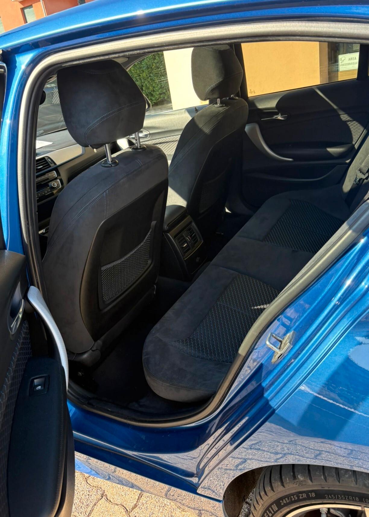 Bmw 118 118d 5p. Msport