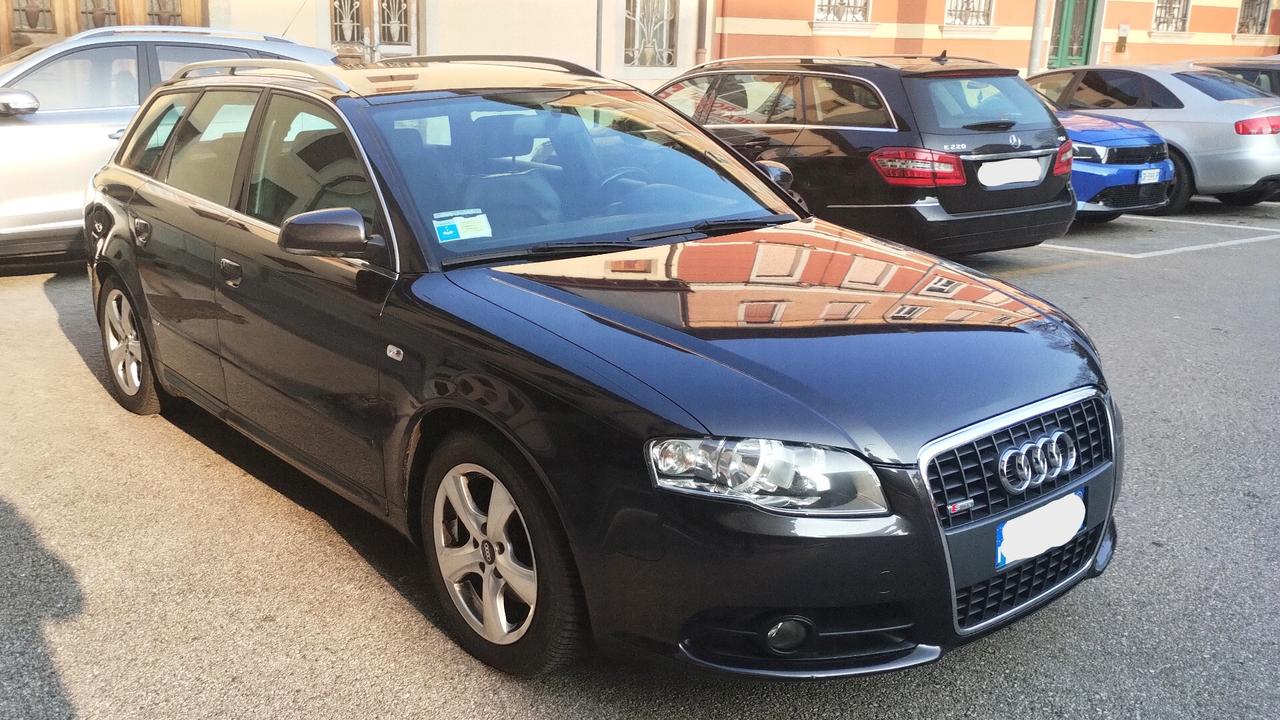 Audi A4 Avant 2.0 TDI 143CV S-Line