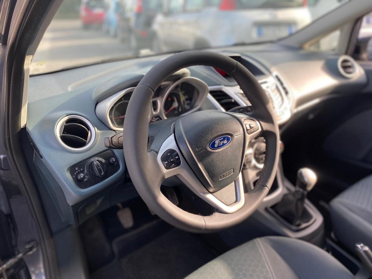 Ford Fiesta 1.4 TDCi 5p. Titanium
