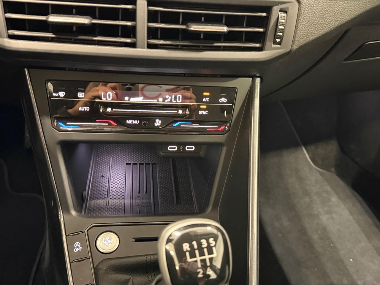 VOLKSWAGEN Polo VI 2022 - Polo 1.0 tsi Style 95cv