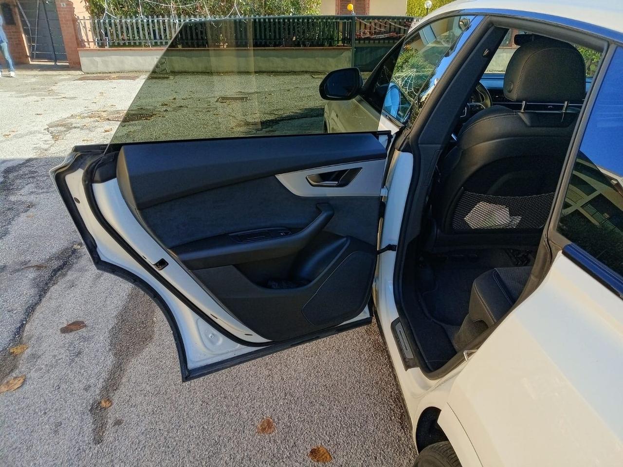 Audi Q8 Sport 3.0 50 TDI MHEV #7448