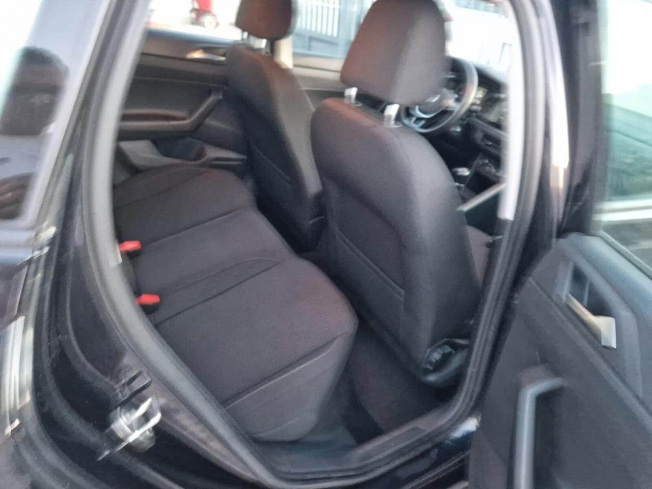 Volkswagen Polo Business 1.6 TDI 95 CV 5p. Highline BlueMotion Tech.