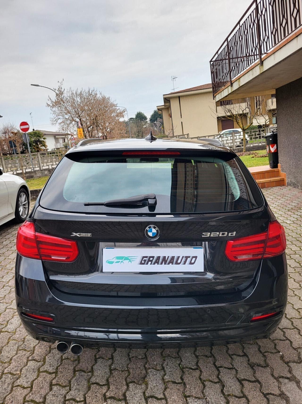 Bmw 320d xDrive Touring Business Advantage