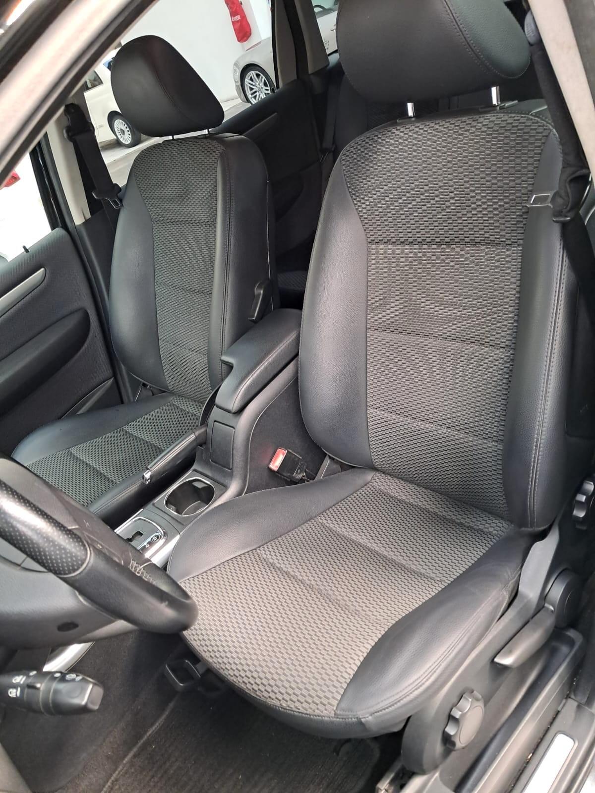 Mercedes-benz B 200 CDI Premium