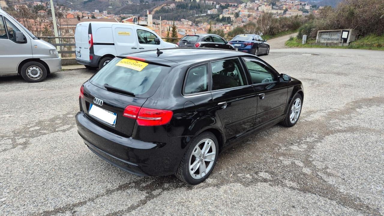 Audi A3 SPB 2.0 TDI AMBITION -2012 -MOLTO BELLA