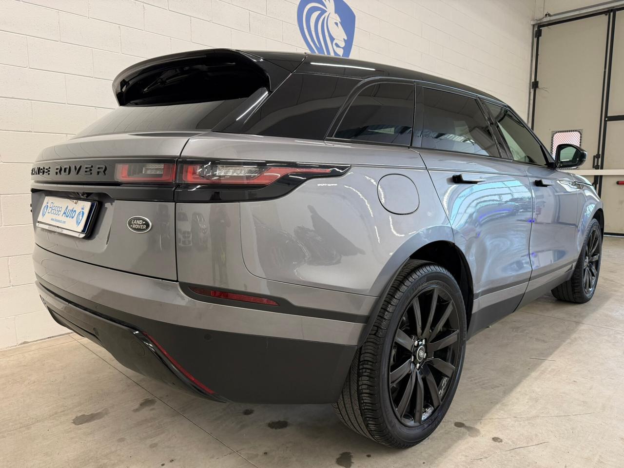 Land Rover Range Velar 2.0D I4 180 CV R-Dynamic S