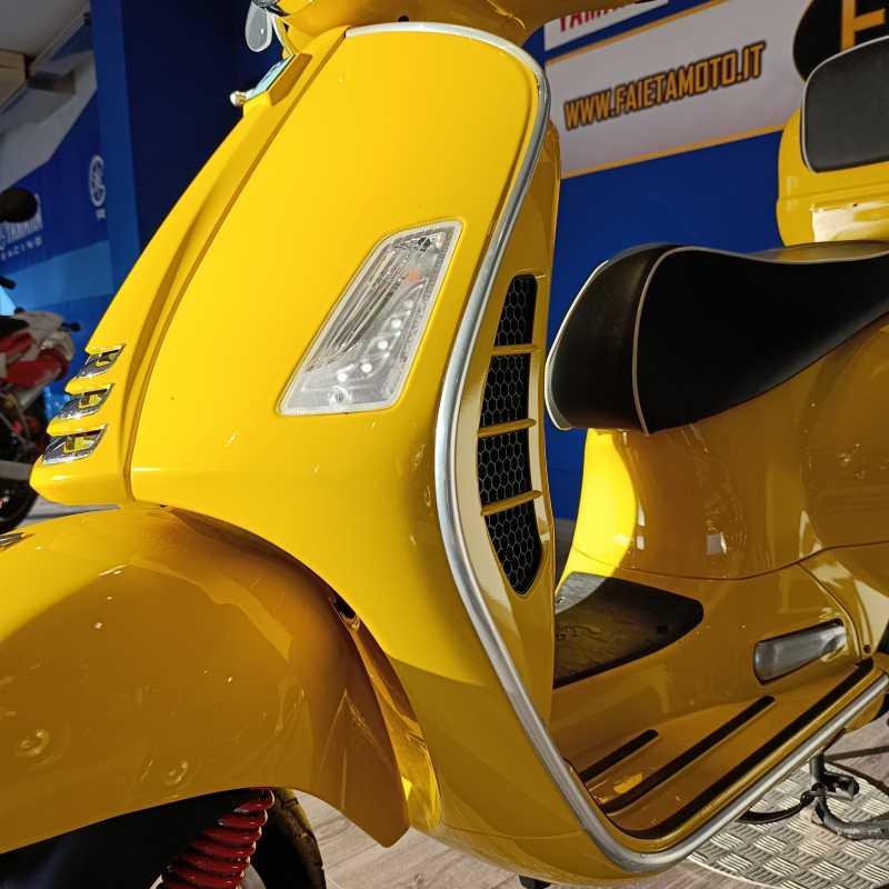 Vespa GTS 125 Super - 2021