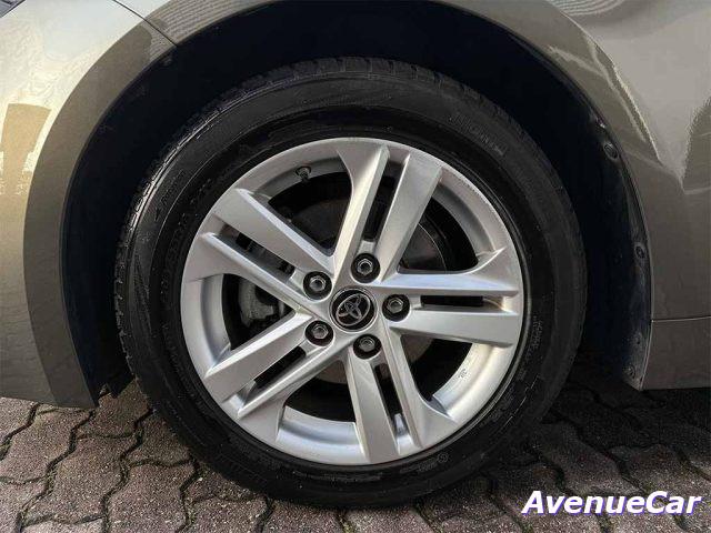 TOYOTA Corolla 1.8h Active cvt TELECAMERA CARPLAY PREZZO REALE