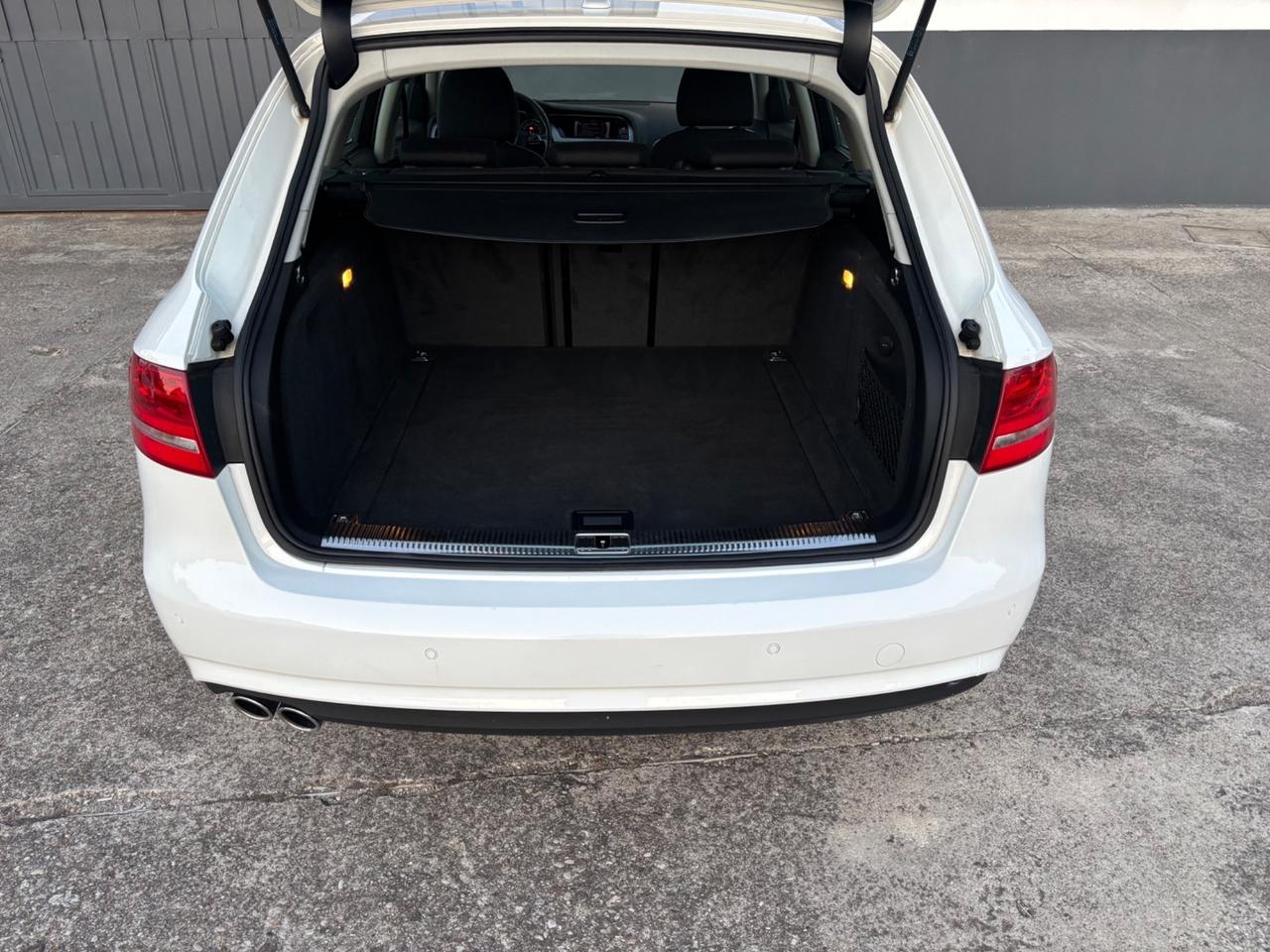 Audi A4 Avant 2.0 TDI 150 CV. Garanzia 12 mesi
