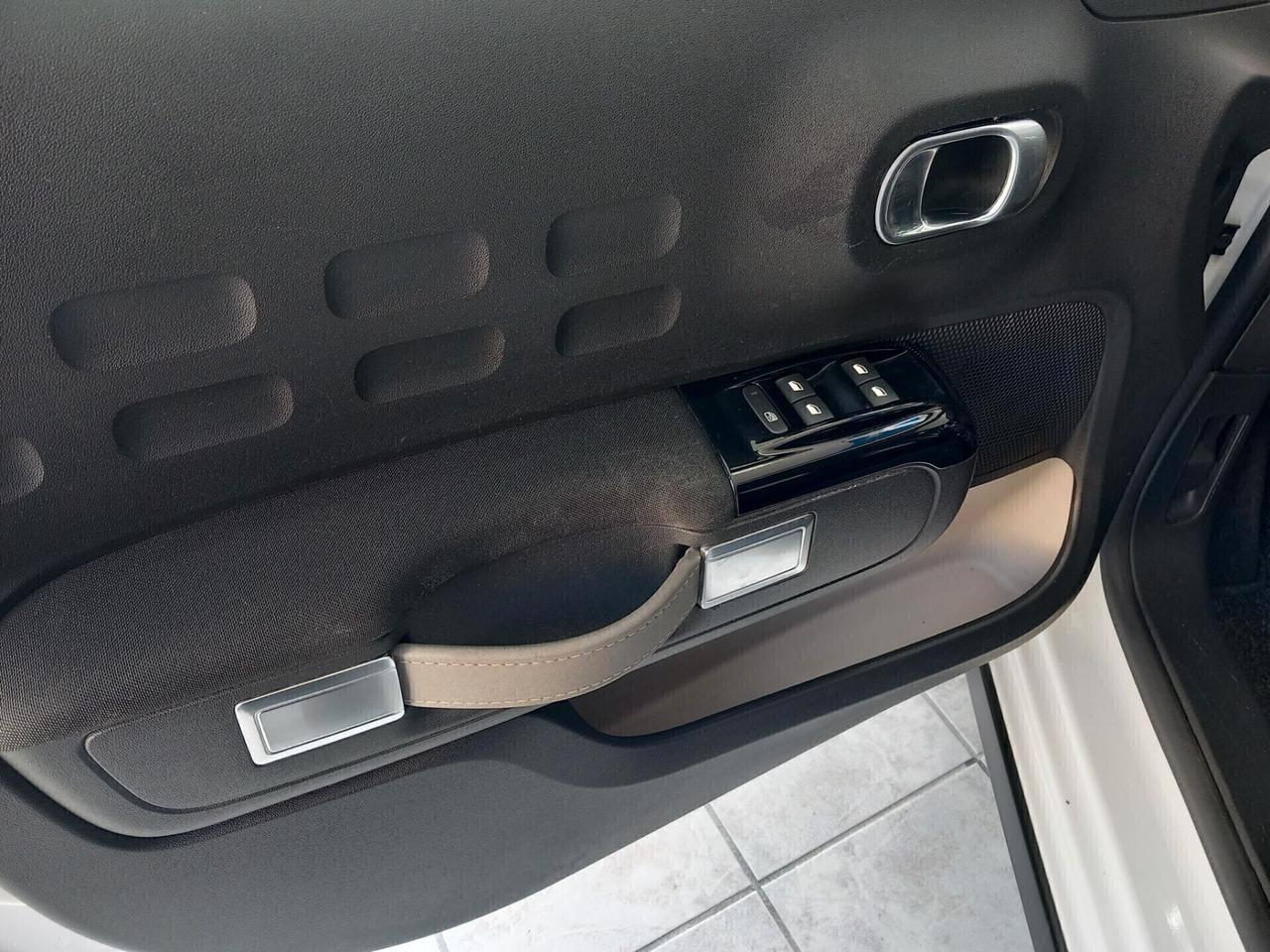 Citroen C3 anno 2019 1.2 benzina 104 mila km