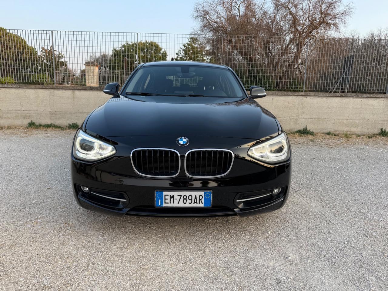 Bmw 118 118d 5p. Sport