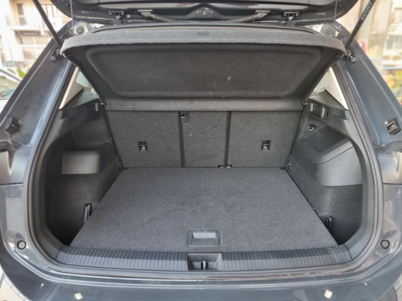 Volkswagen Tiguan III 2024 2.0 tdi Life 150cv dsg