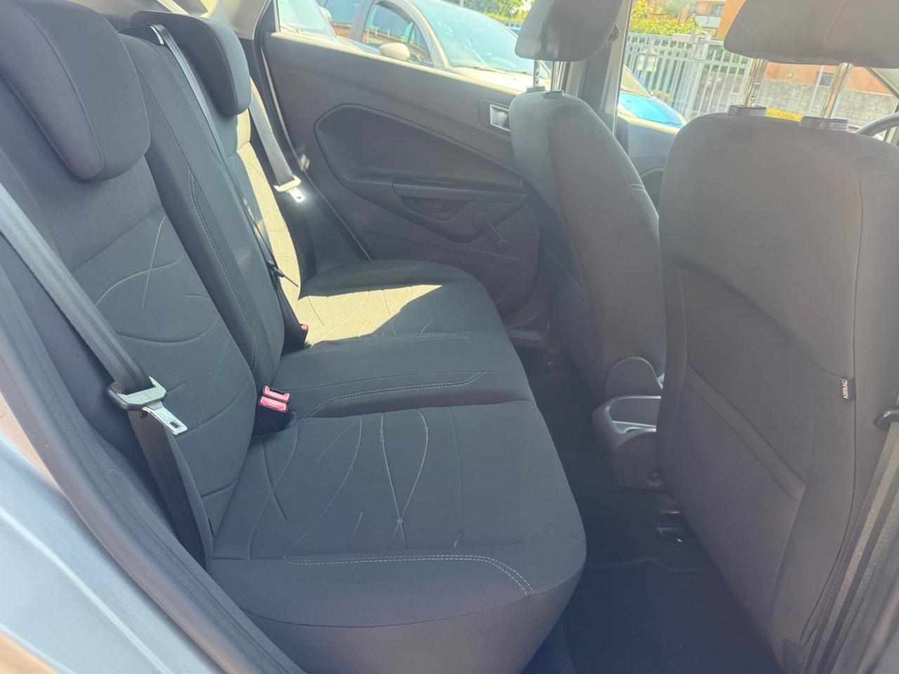 Ford Fiesta 1.2 60CV 5 porte Titanium