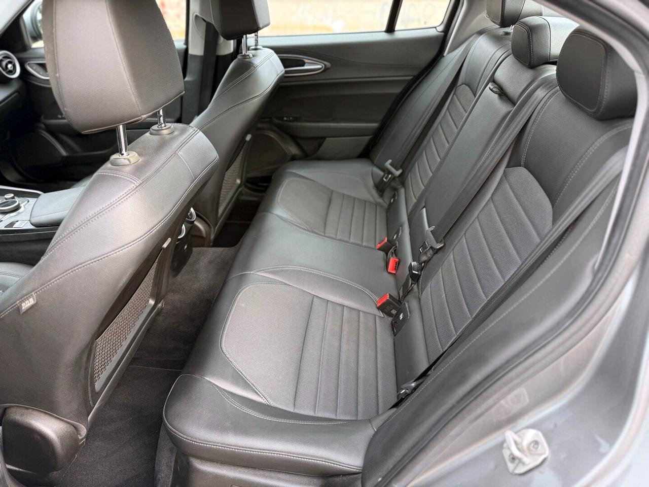 Alfa Romeo Giulia 2.2 Turbodiesel 160 CV AT8 Super - 2020 - GARANZIA RATE PERMUTE