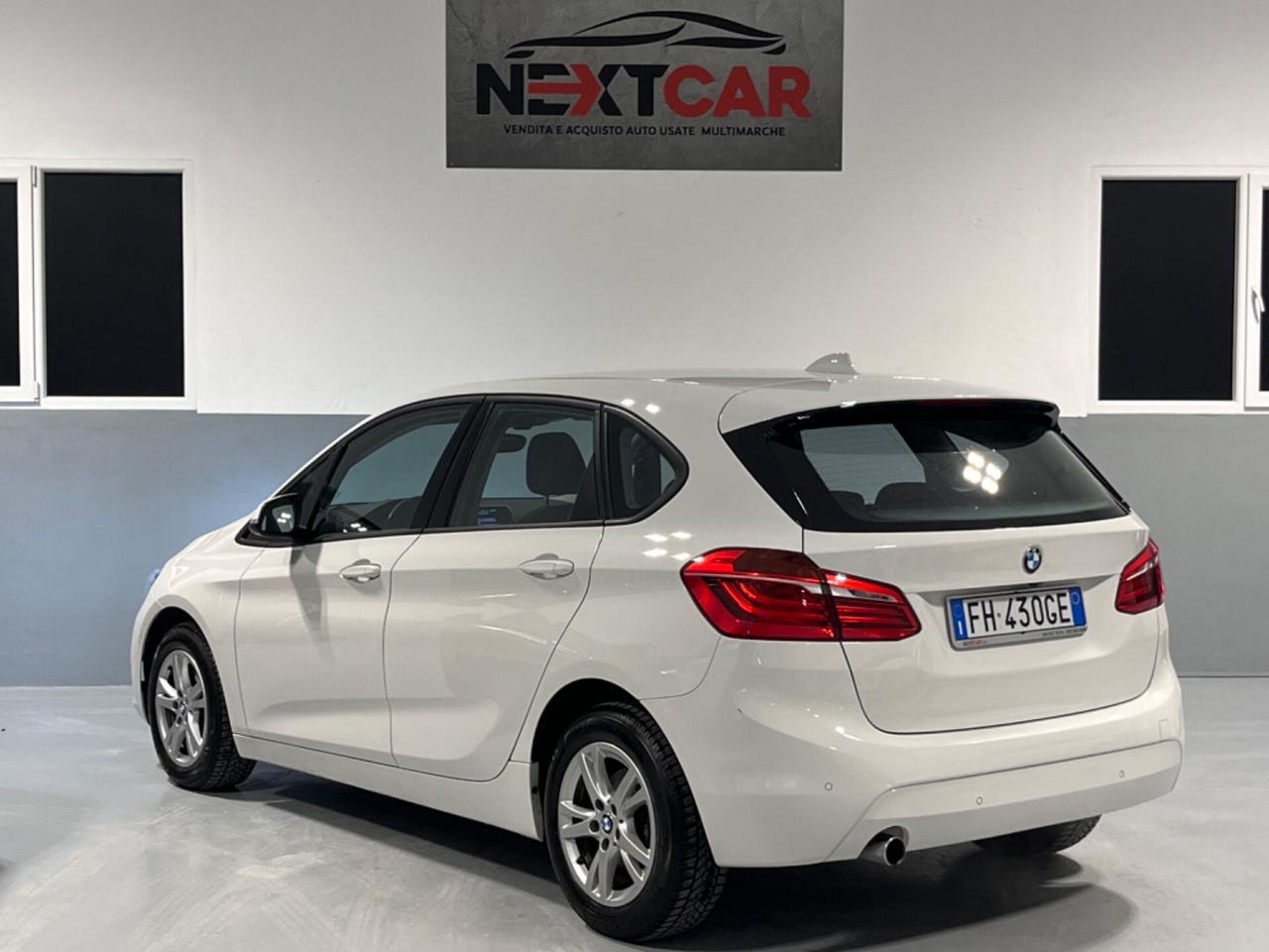 BMW 216d Active Tourer Luxury Automatico! FULL LED!