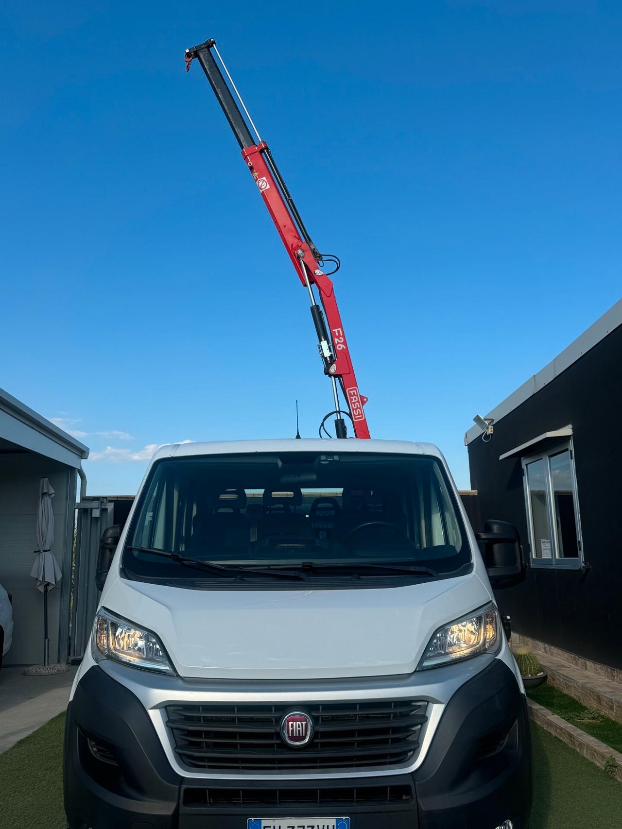 Fiat Ducato 35LH1 2.3 MJT 130CV DOPPIA CABINA, CON GRU FASSI F26