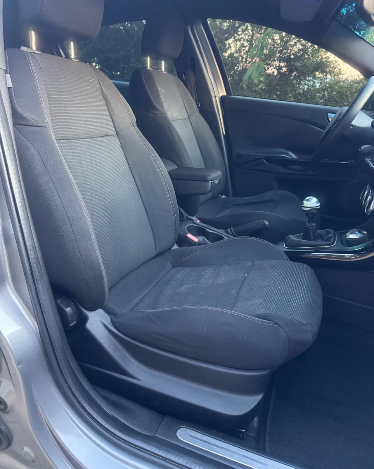 Alfa Romeo Giulietta 1.6 Multijet 105Cv 2012
