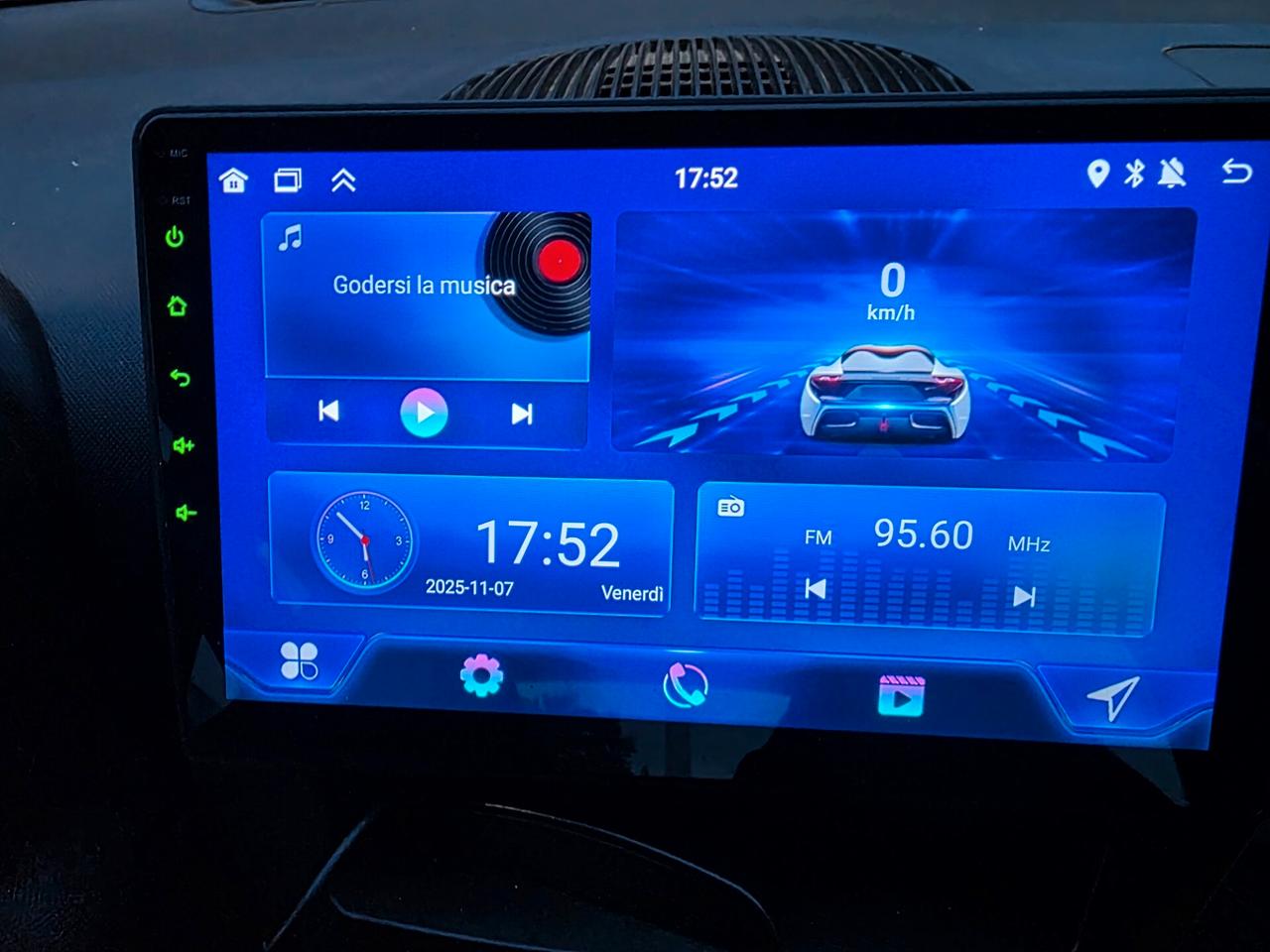 Toyota Aygo 1.0 12V VVT-i 5 porte Sol