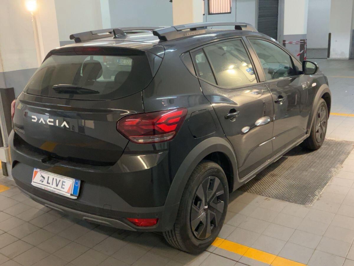 Auto in arrivo Dacia Sandero Stepway 1.0 TCe ECO-G Expression