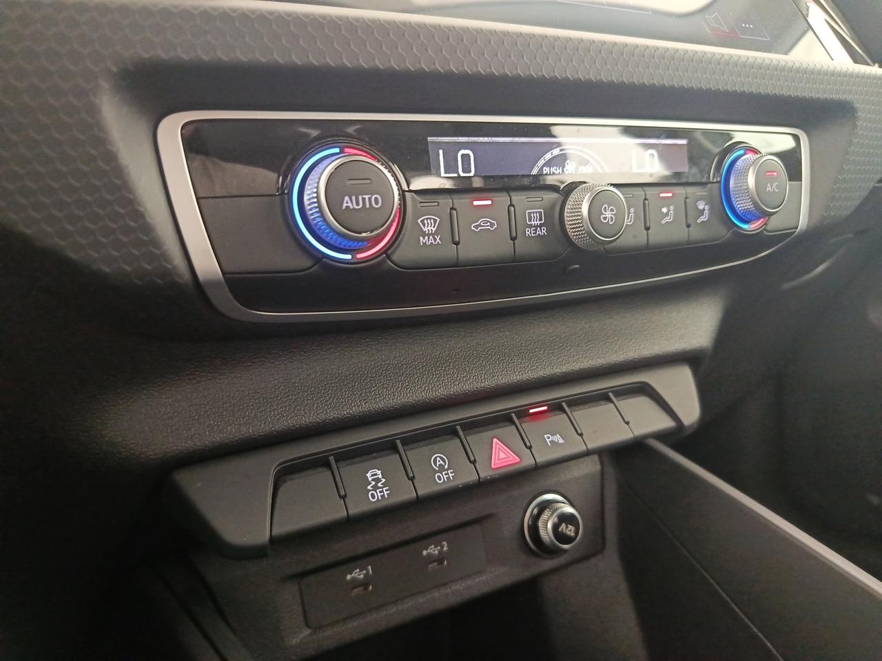 AUDI A1 2ª serie - A1 citycarver 30 TFSI Admired