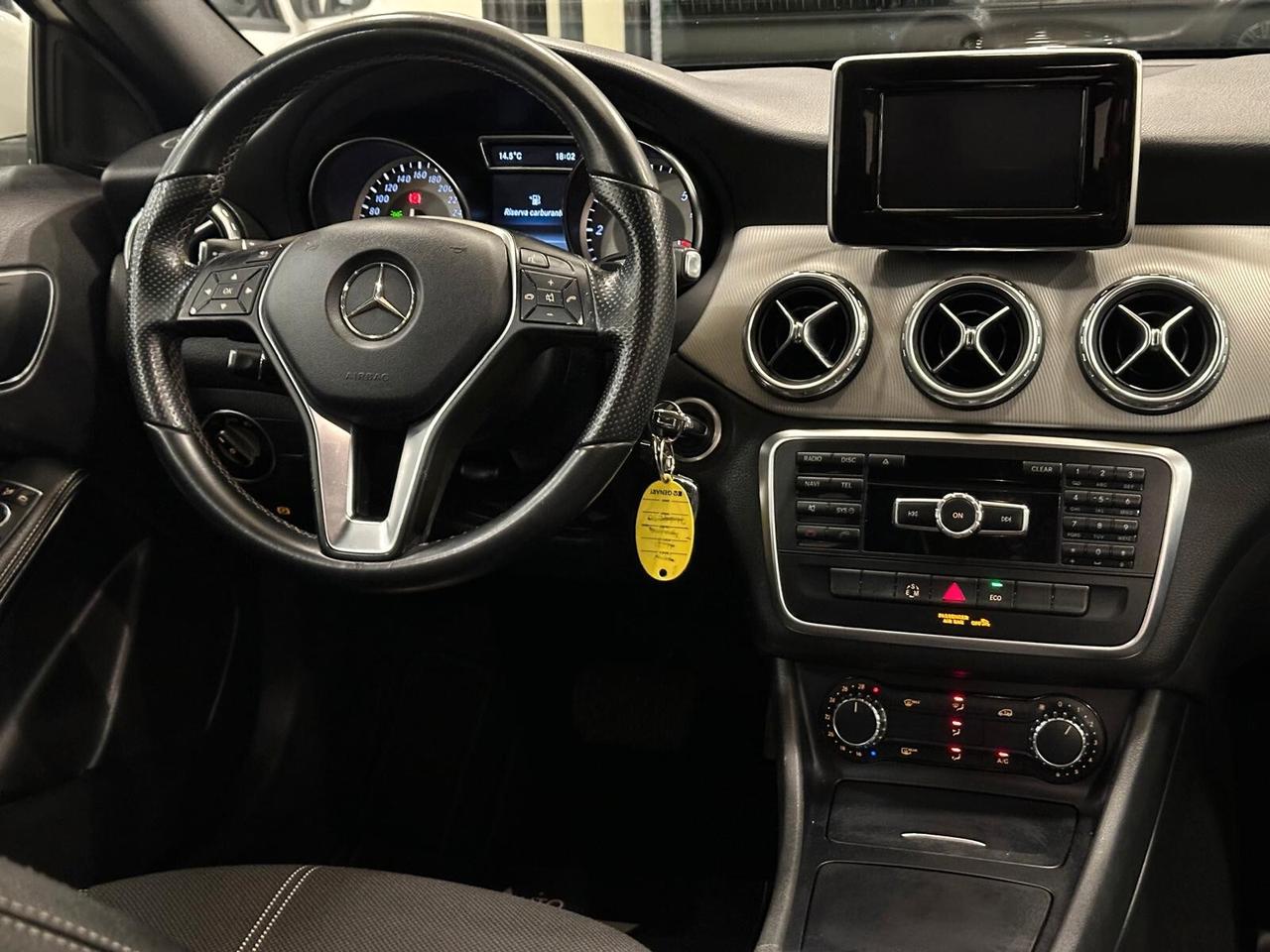 Mercedes-benz GLA 200 CDI Automatic Premium
