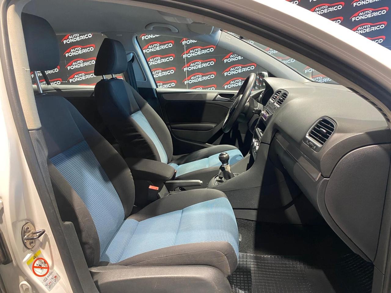 Volkswagen Golf 1.6 TDI - 2010
