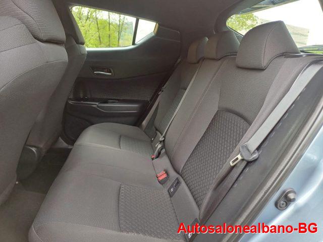 TOYOTA C-HR 1.8 Hybrid E-CVT Active