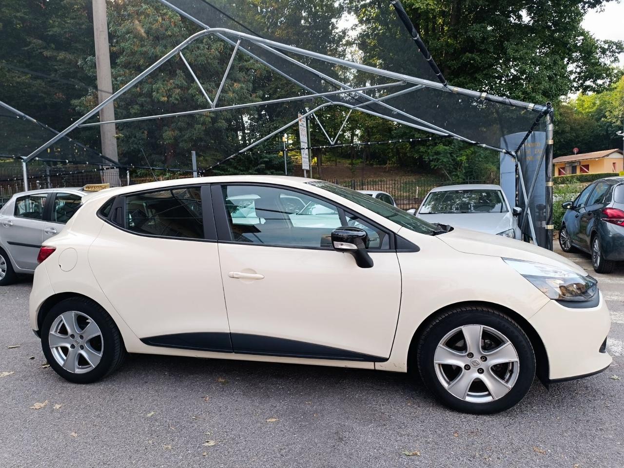 Renault Clio 1.5 dCi 75CV NAVIGATORE, GARANZIA