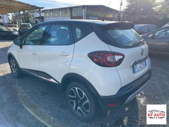 RENAULT - Captur 1.5 dci Hypnotic (magnetik) 110cv