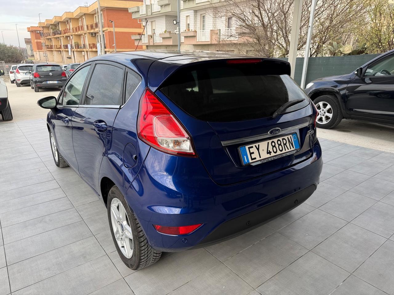 Ford Fiesta 1.2 60CV 5 porte Titanium