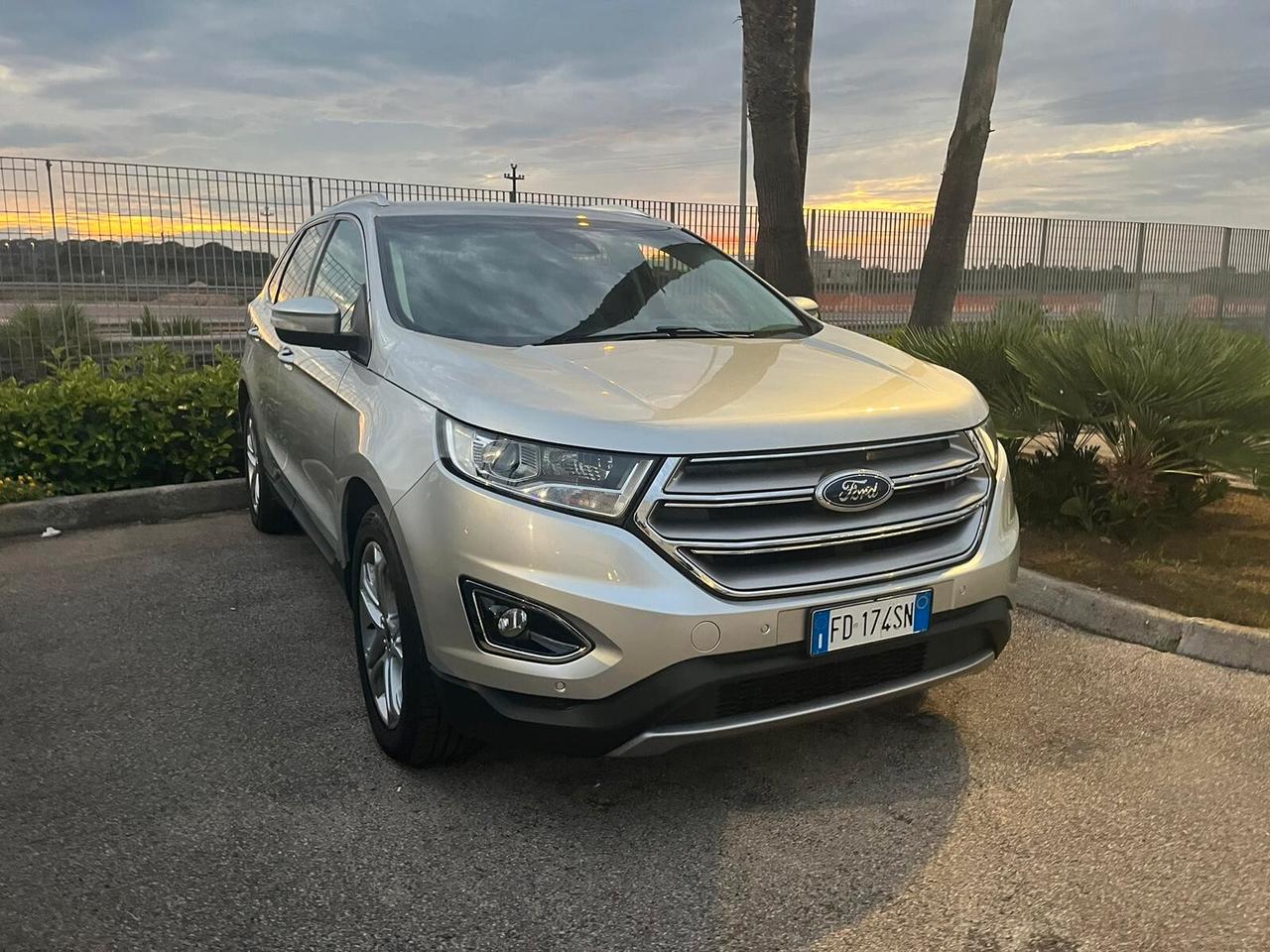 Ford Edge 2.0 TDCI 210 CV AWD Start&Stop Powershift Titanium