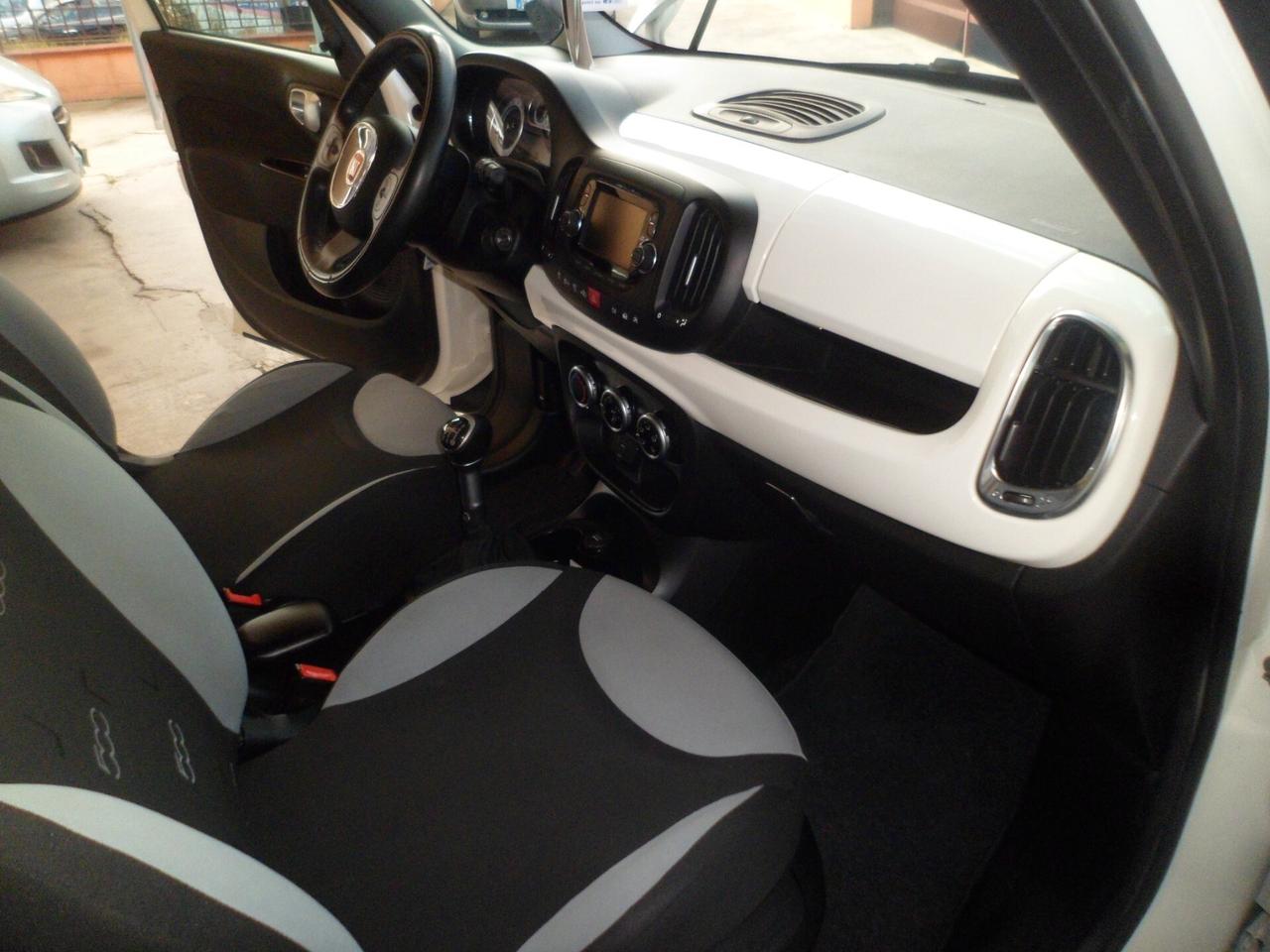 Fiat 500L 1.3 Multijet 85 CV full 13